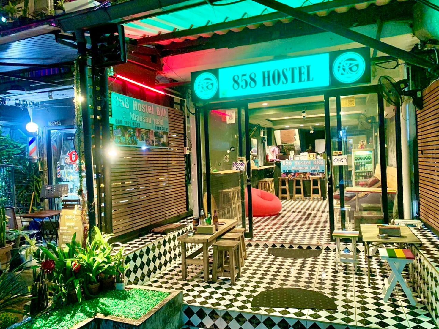 858Hostel Bkk In Khaosan Road 曼谷 外观 照片